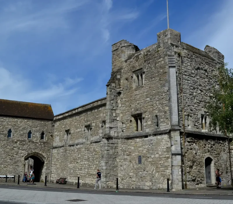 God's House Tower (2)